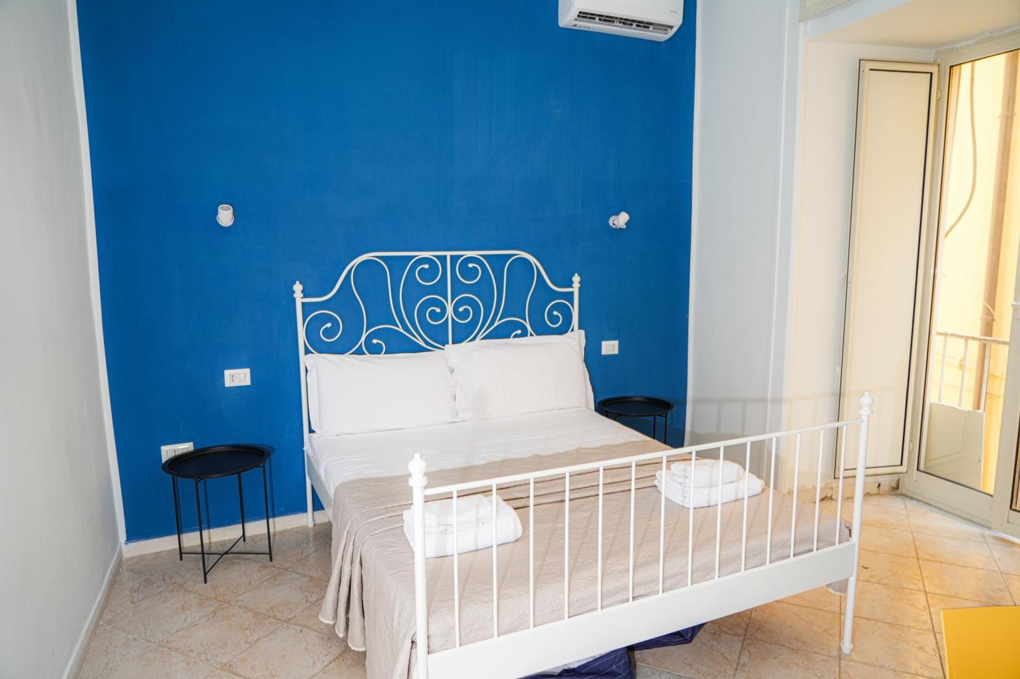 Vulcania Rooms Naples Exterior photo